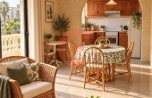 GE3851, Bright 2 bedroom Apartment 