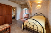 09_double_bedroom